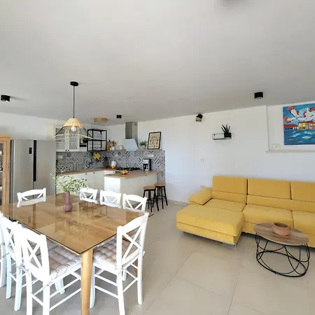 Casa Iria Villa *